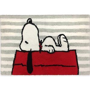 NWT Peanuts 20" x 30" Bath Rug